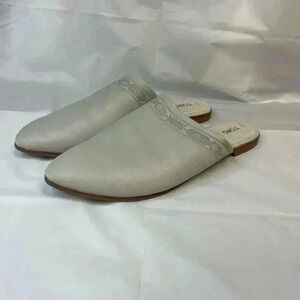 Toms Jutti Gray Miles Flats Size 9.5 Wide